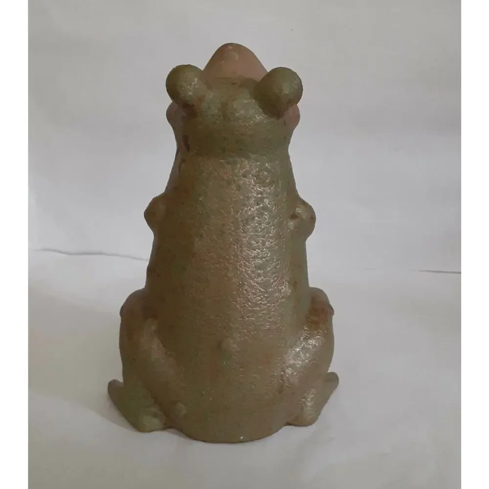 Stoneware Frog Vase,8.5